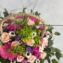 Canasta de Rosa, Gerberas, pandas y clavellinas - Aura