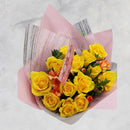 Ramo de rosas con clavellina - Cariño